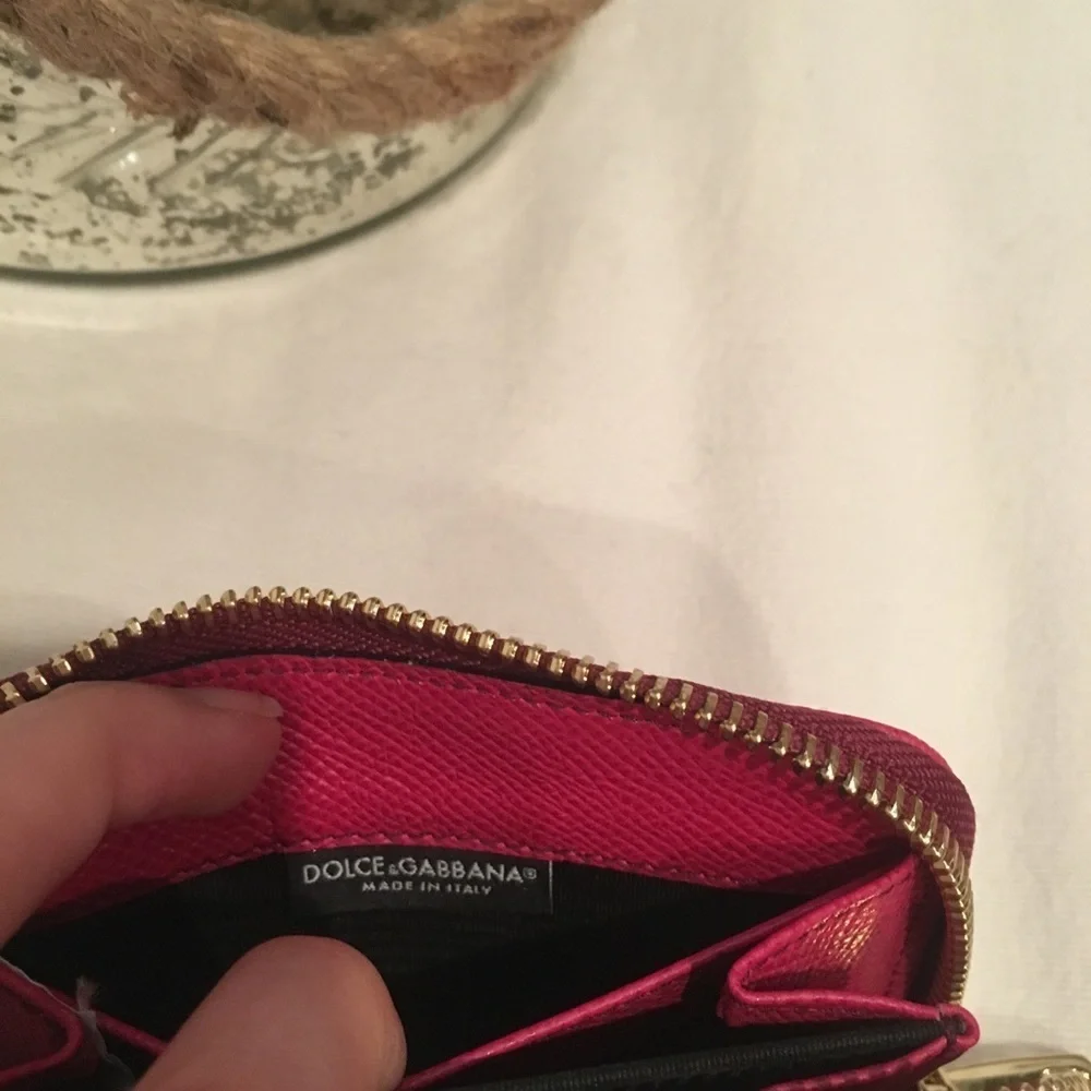🔥‼️Brand new authentic dolce & gabbana wallet🔥‼️